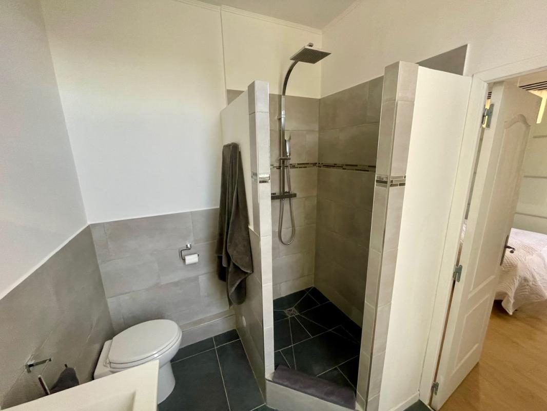 COGOLIN belle Maison Familiale 14