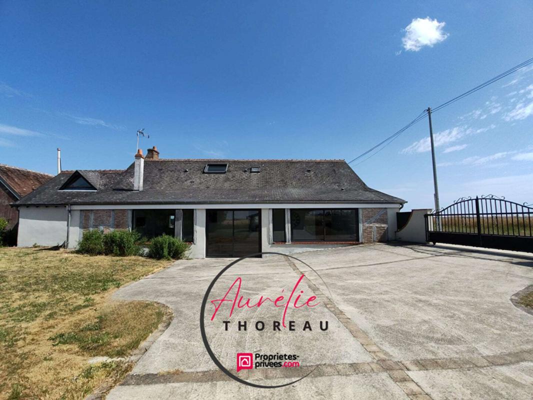 NEUVILLE-AUX-BOIS Longère sur terrain clos 14