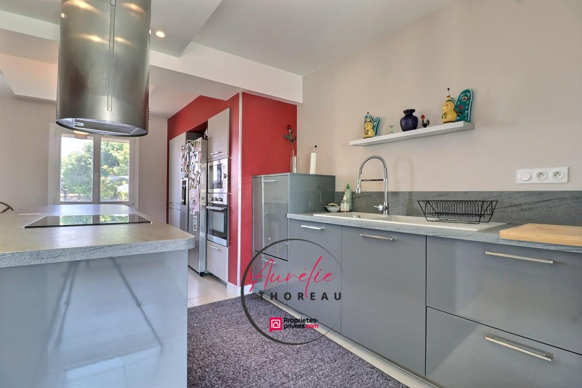 NEUVILLE-AUX-BOIS Longère sur terrain clos 5