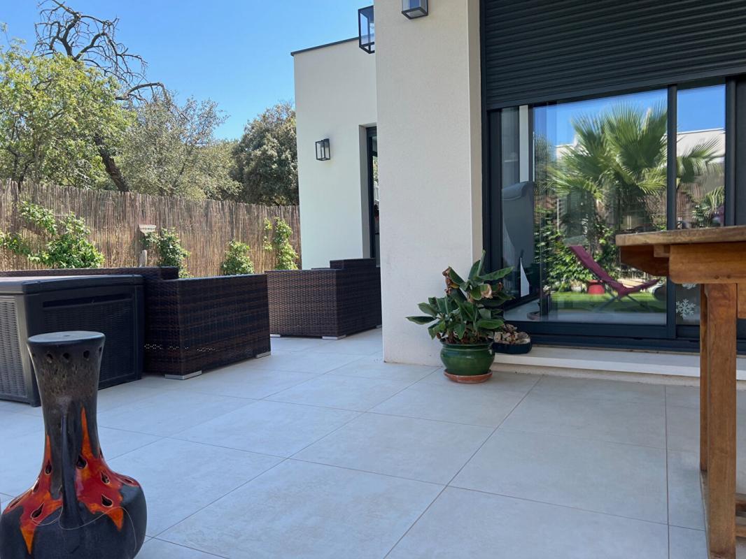 AGDE Villa récente à AGDE ,3 suites ,Terrasses panoramique ,Couloir de nage 4