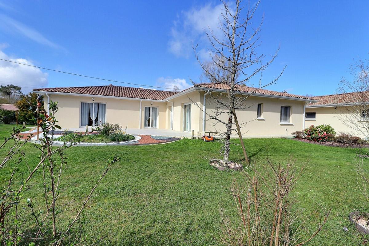 VERTHEUIL Maison SOIGNÉE SANS TRAVAUX 14
