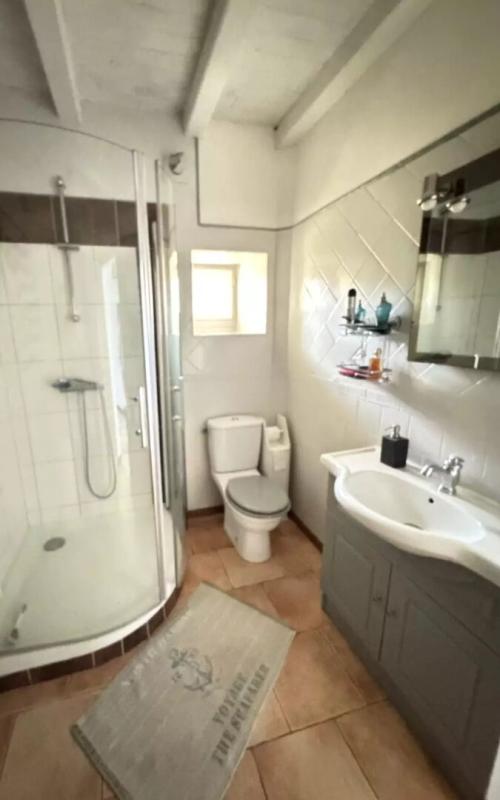 CORME-ROYAL Corme Royal maison de 5 pièces de 160 m2 avec dépendances 7