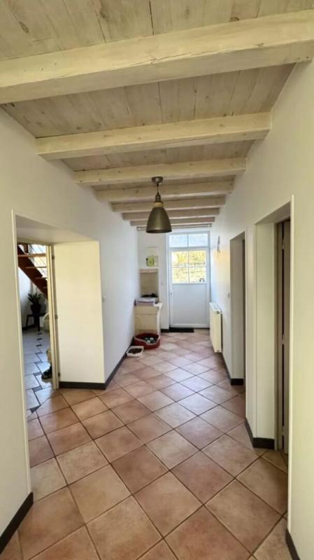 CORME-ROYAL Corme Royal maison de 5 pièces de 160 m2 avec dépendances 8