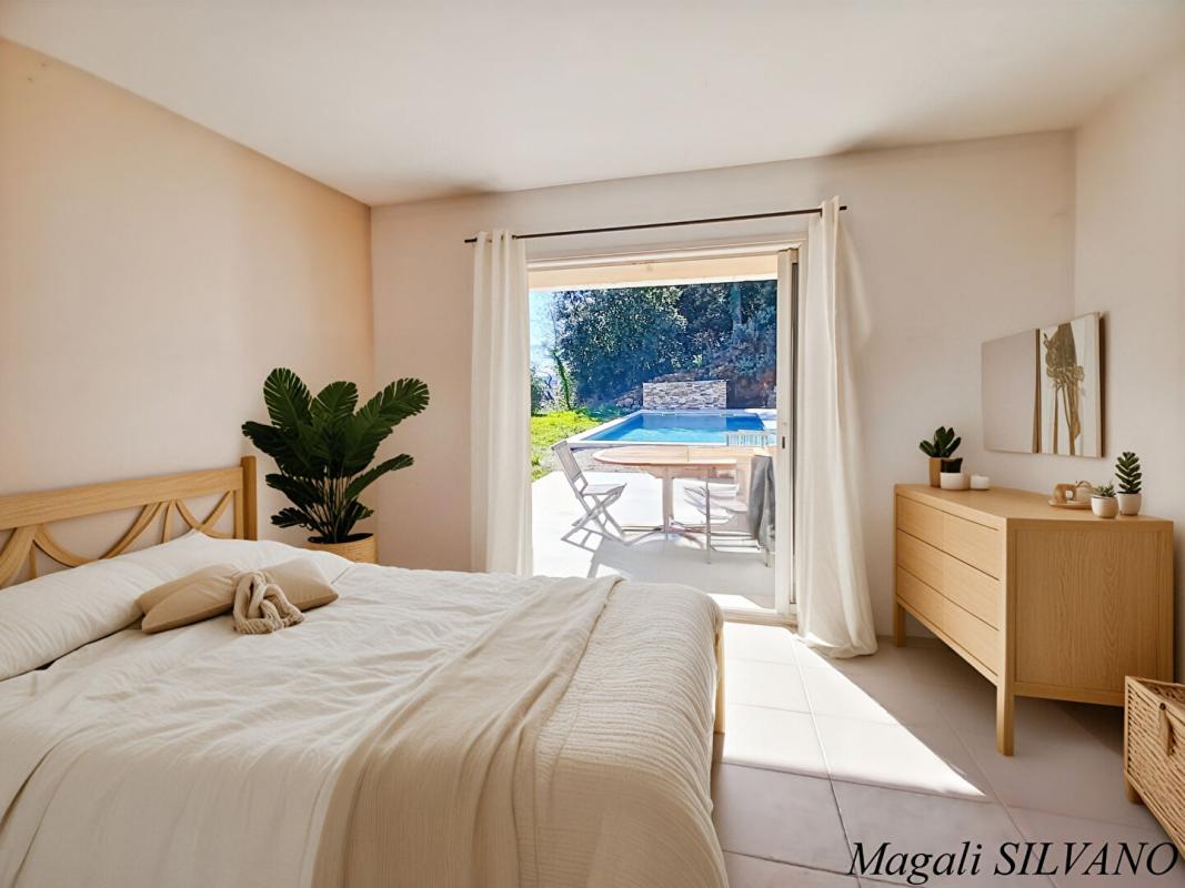 SPERACEDES Villa F5  de standing (2013) À pied du village de Spéracèdes 11