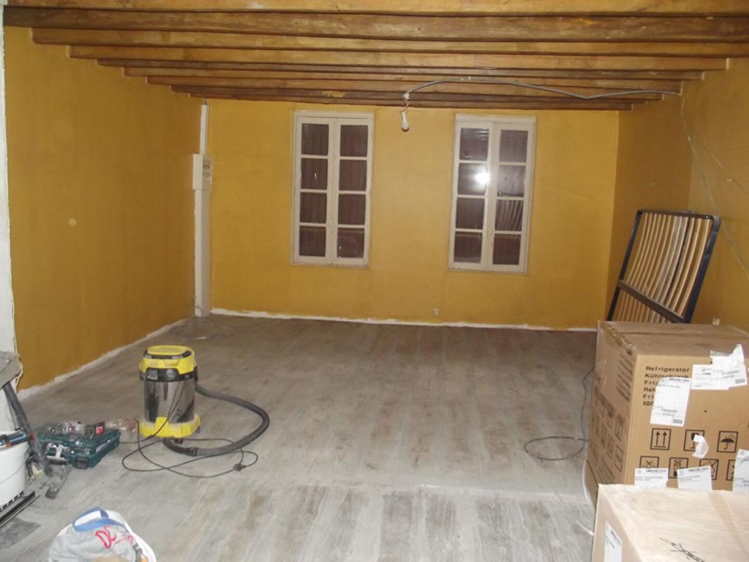 CHAVANGES Immeuble fond de commerce 6