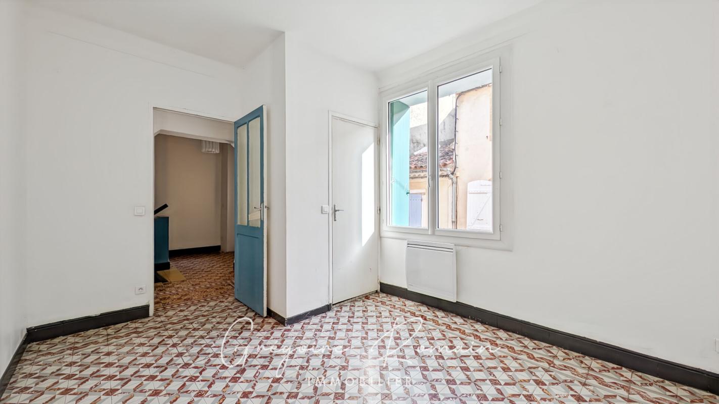 SAINT-CHAMAS Maison Saint Chamas 6 pièce(s) 140 m2 6