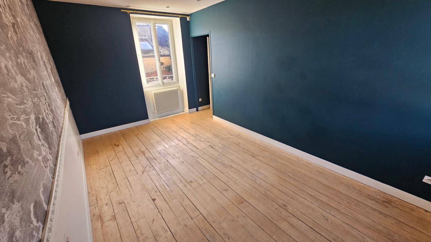 MILLEMONT Millemont / Maison de ville rénovée 140 m2 / 5 chambres 15