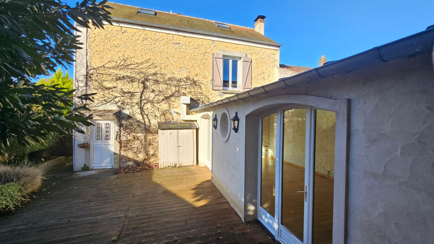 MILLEMONT Millemont / Maison de ville rénovée 140 m2 / 5 chambres 3