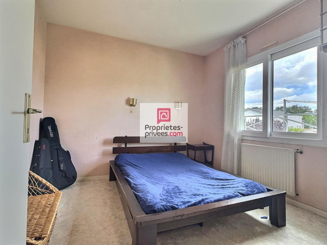 MERIGNAC DEPT 33 - MERIGNAC  - Maison 6 pièce(s) 135 m2 avec jardin de 492m2 et un garage de 25m2 12