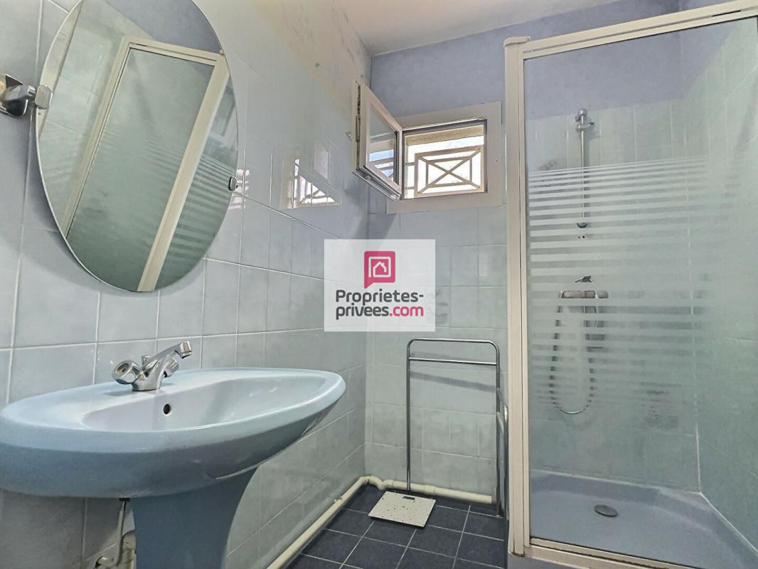 MERIGNAC DEPT 33 - MERIGNAC  - Maison 6 pièce(s) 135 m2 avec jardin de 492m2 et un garage de 25m2 16