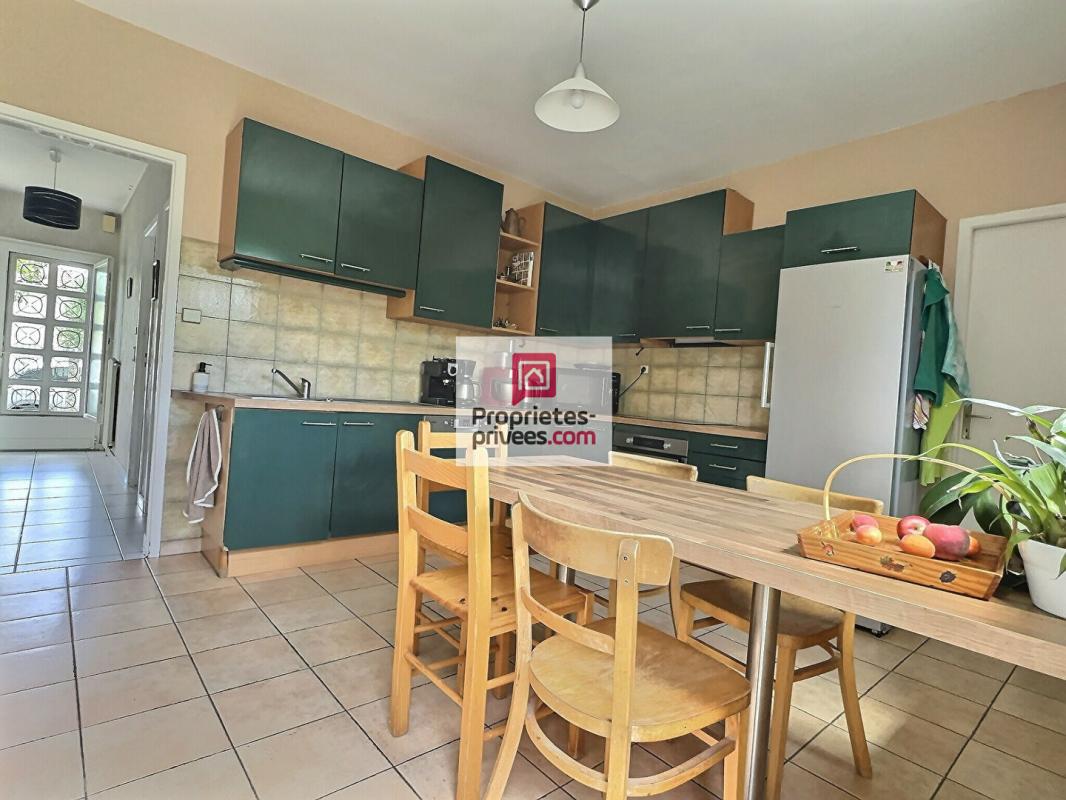 MERIGNAC DEPT 33 - MERIGNAC  - Maison 6 pièce(s) 135 m2 avec jardin de 492m2 et un garage de 25m2 8