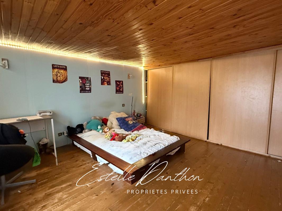 DOISSIN Maison Doissin 4 chambres - 177 m2 9