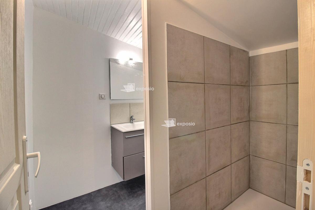 SAINT-LAURENT-DES-ARBRES Maison de village 4 pièces 118,60 m² 11