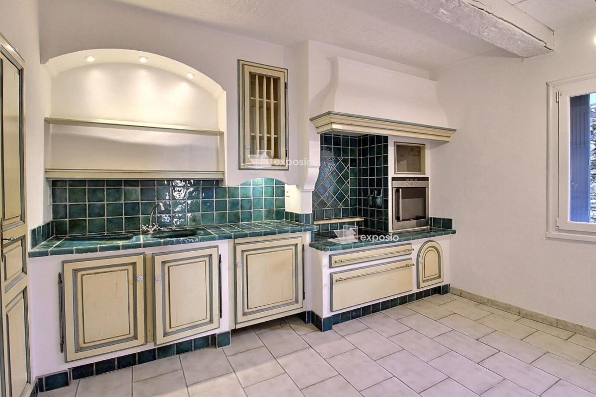 SAINT-LAURENT-DES-ARBRES Maison de village 4 pièces 118,60 m² 6