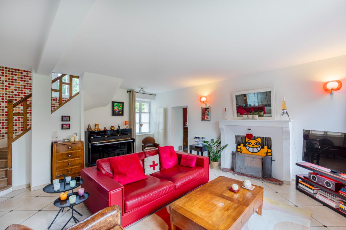 MARINES La beauté discrète: Propriété en pierres ciselées du XVIII 6