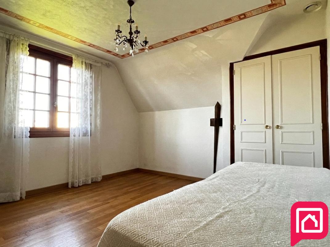 PLESSE Maison Bourg de Plessé 10