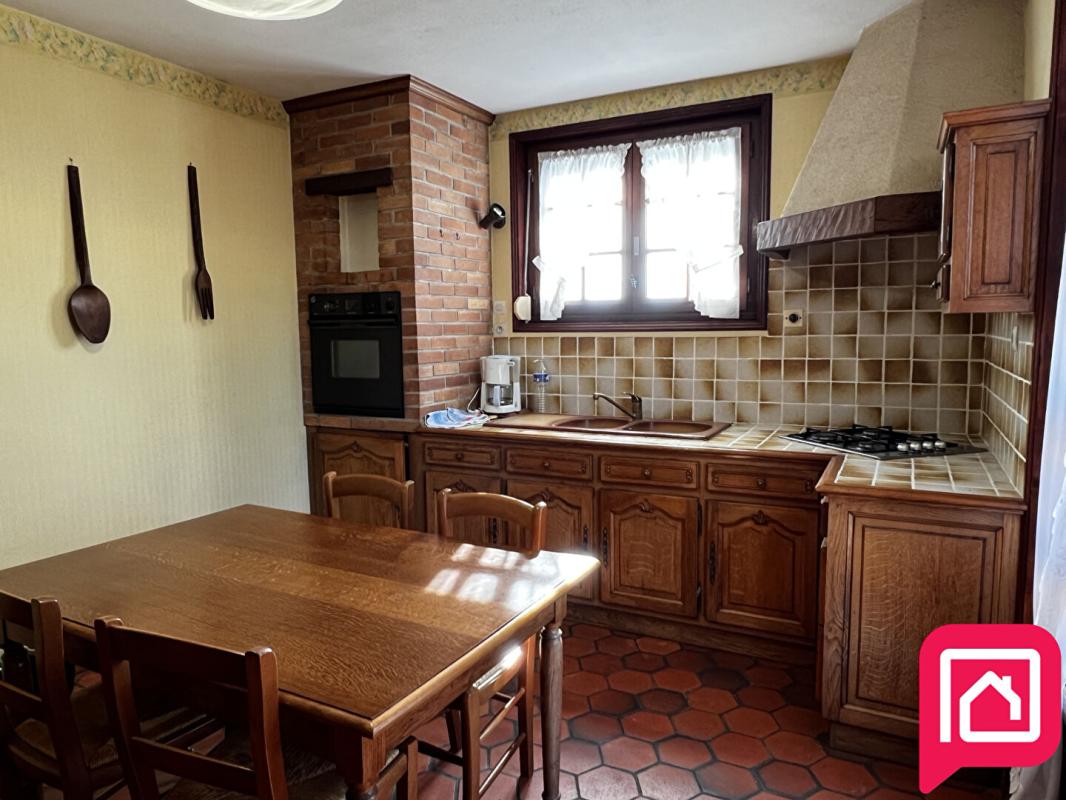 PLESSE Maison Bourg de Plessé 6