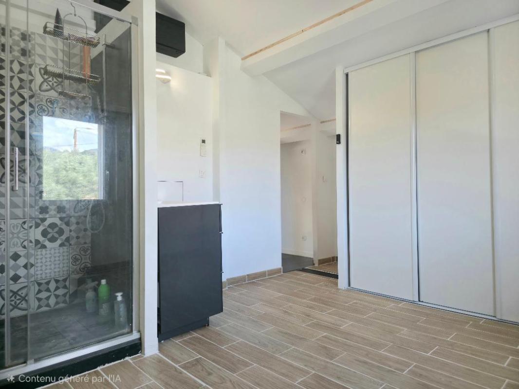 TOULON MAISON COUP DE COEUR  LUMIÈRE, VOLUMES & STYLE À LA SEYNE-SUR-MER 7