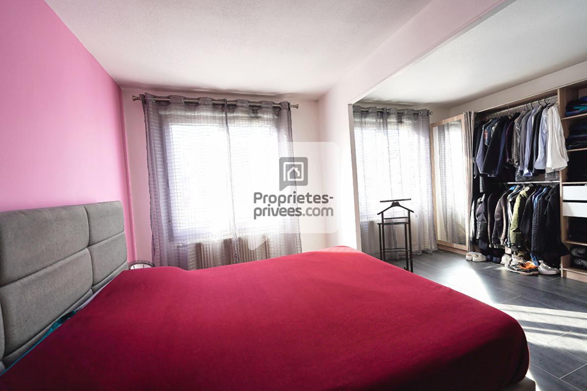 GRENOBLE GRENOBLE VIGNY-MUSSET Grand T2 de 58m2 + Balcon 9