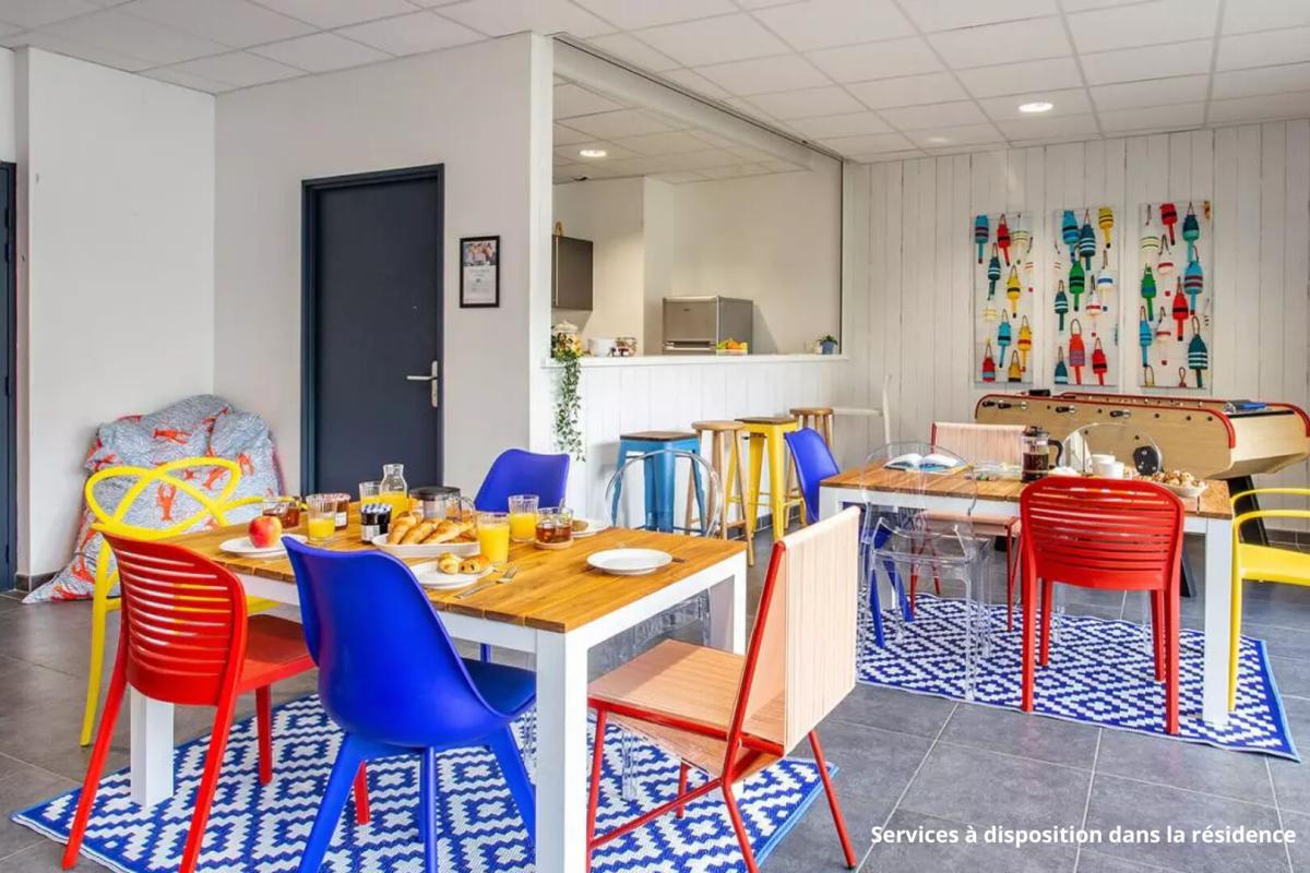 RENNES RENNES - T1Bis DUPLEX - 36.61 m2 (42,37m2 au sol) - ATTIQUE - 1 Place de Parking 6