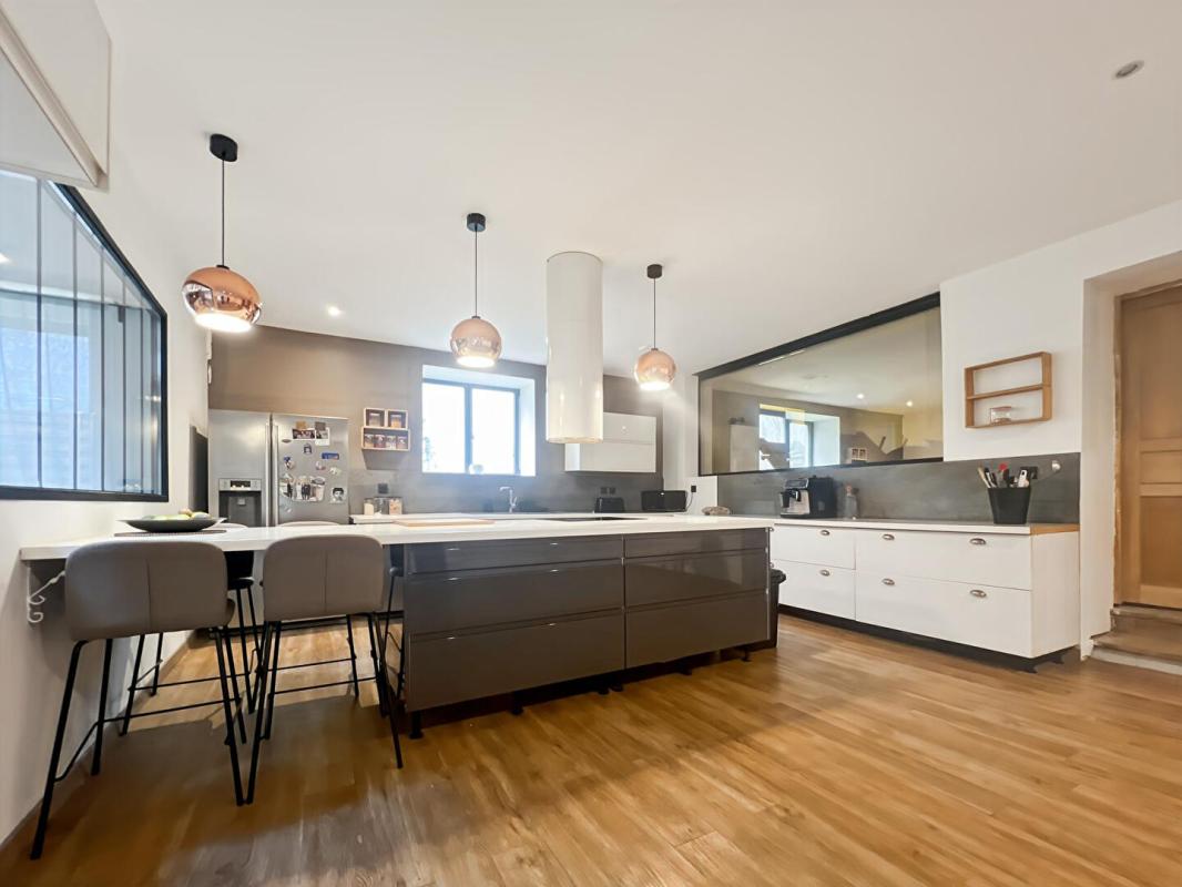 FACHES-THUMESNIL Loft  345 m2 5