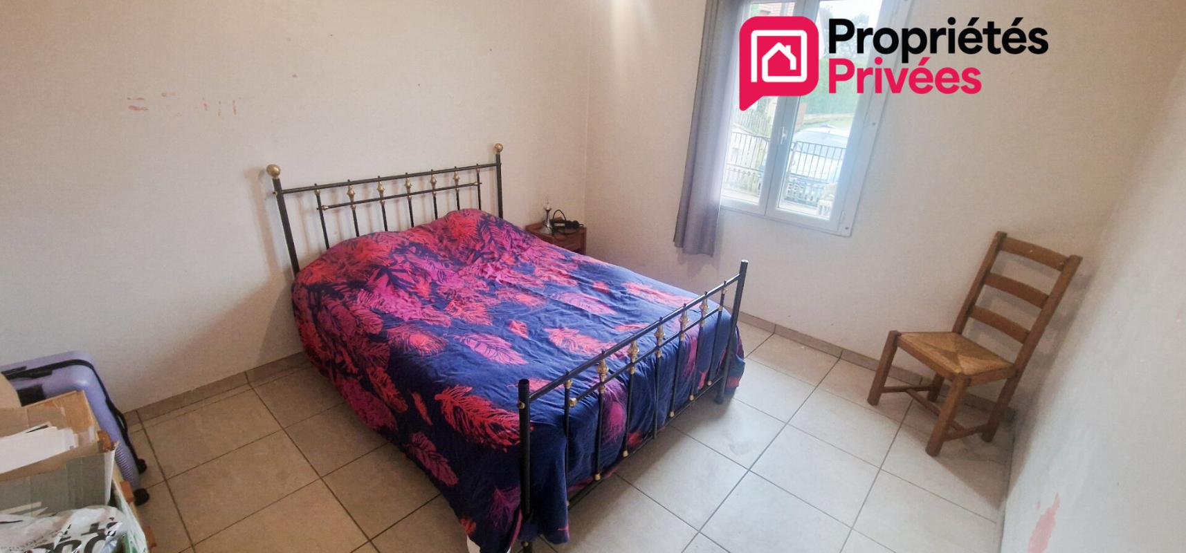 COUFFY Maison de plain-pied 102 m² - 5 pièces - 4 chambres - dépendances - terrain 1630 m² 9