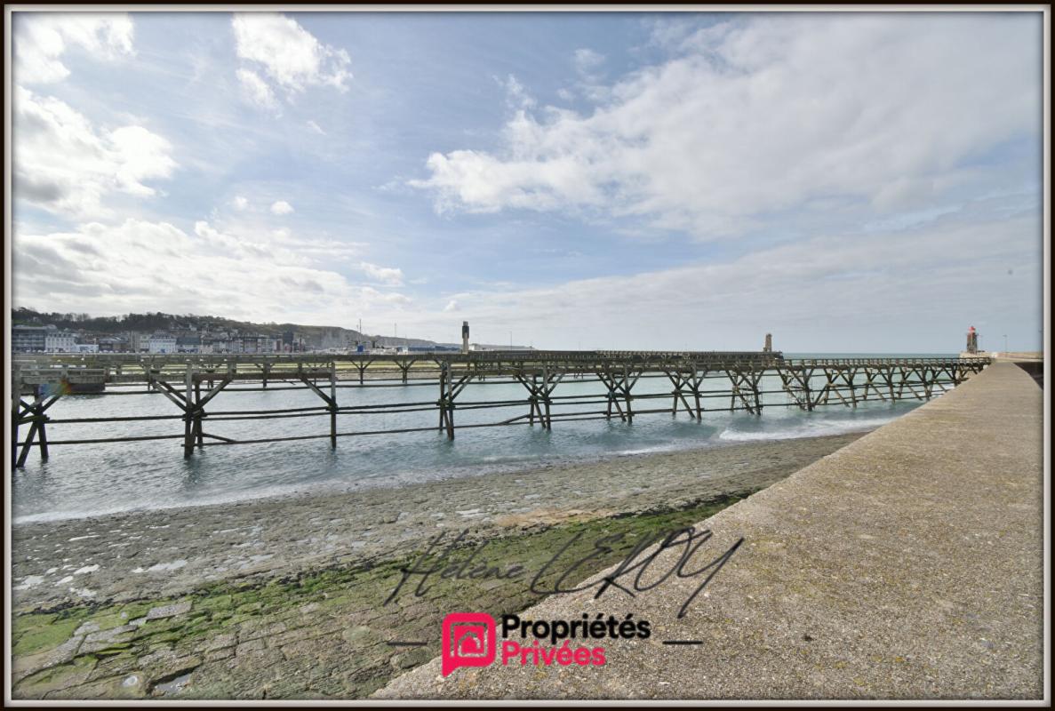 FECAMP Maison de caractère avec vue exceptionnelle sur le port et la mer 14