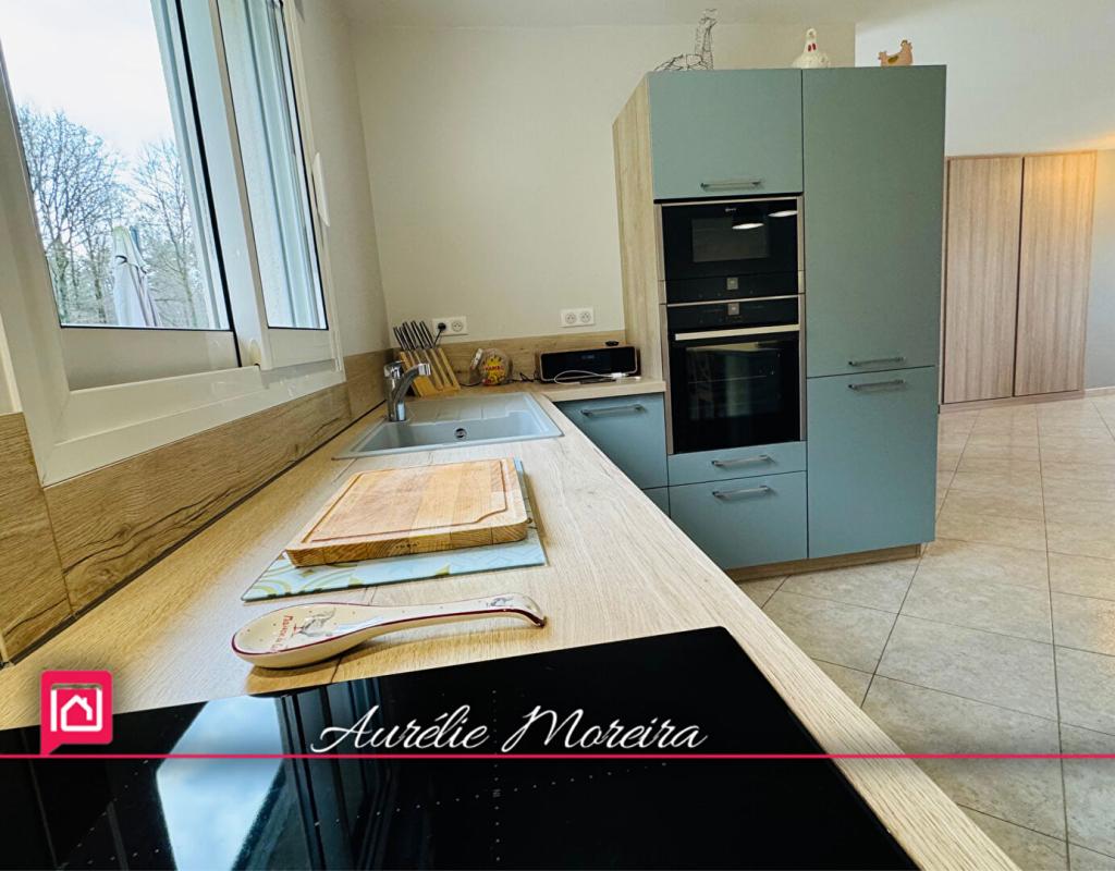 LASSAY-SUR-CROISNE Maison Lassay Sur Croisne 6 pièce(s) 177 m2 4