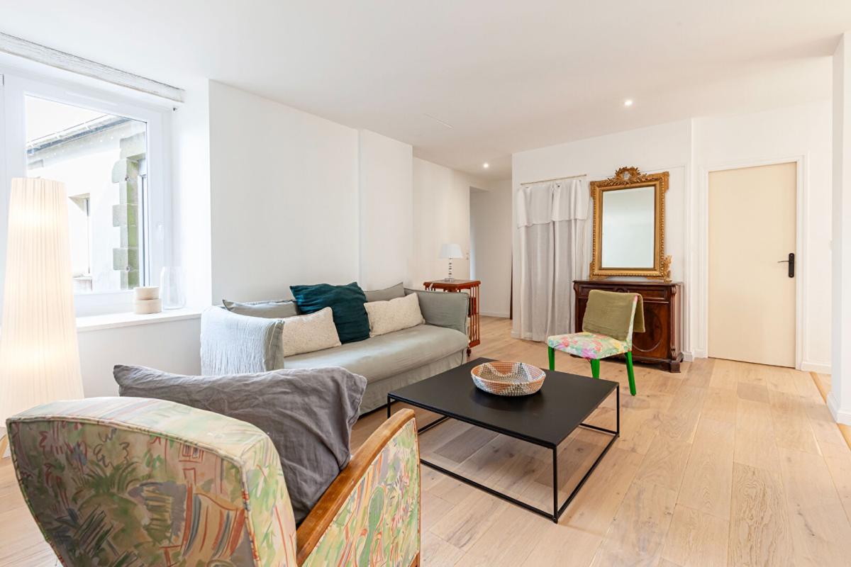 AURAY AURAY CENTRE Superbe appartement T4, 2 chambres, de 123,82 m² 14