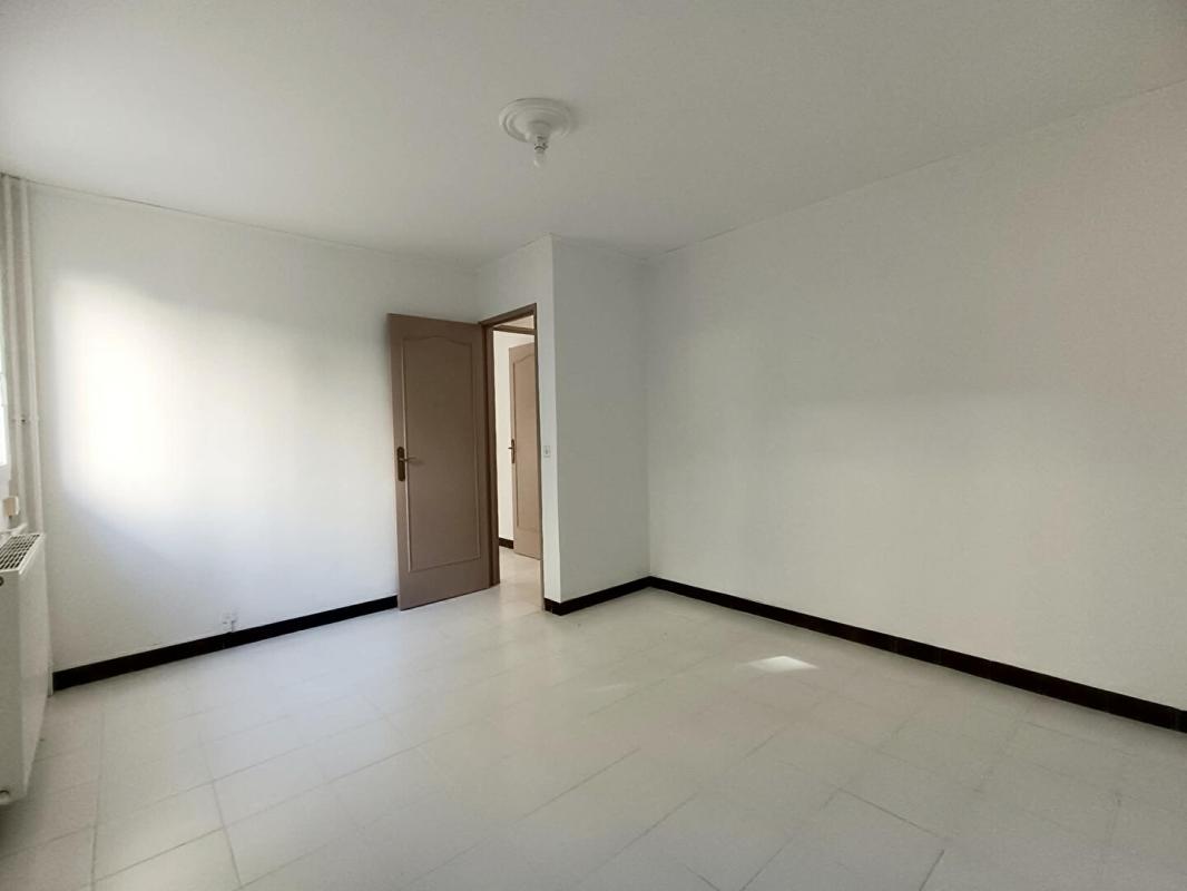 MARTIGUES Appartement Martigues 5 pièce(s) 87 m2 14