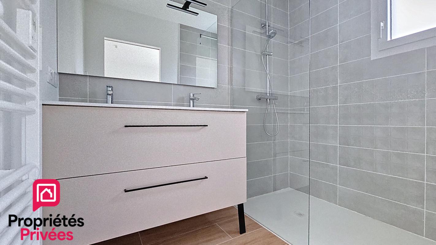 SAINT-SAUVEUR-D'AUNIS Maison récente  2026 de plain pied 155 m2 - RT 2020  -4 chambres - Garage 8