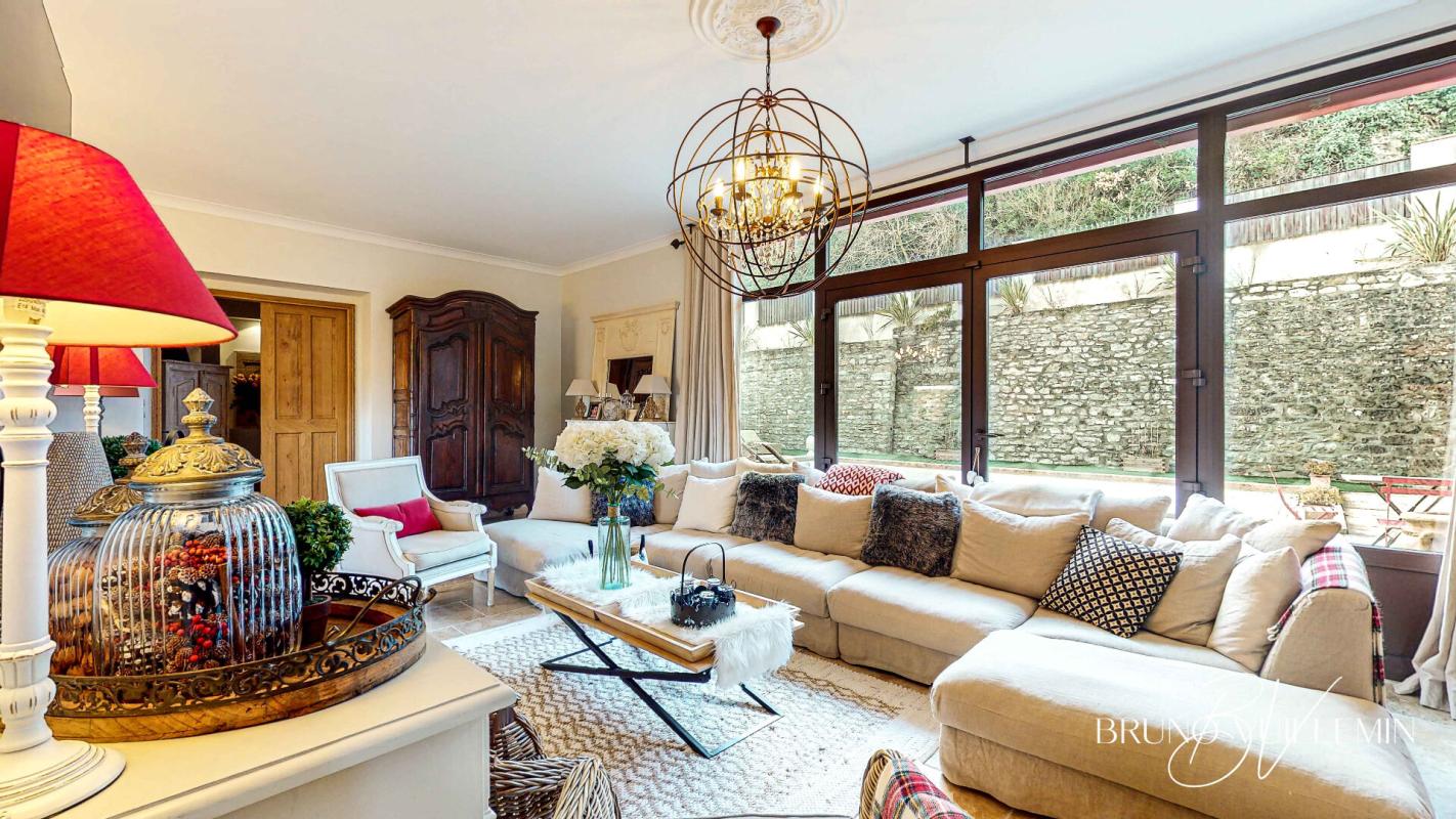 CARCASSONNE DEMEURE DE CHARME - ANCIENNE CAVE VITICOLE, RENOVATION COMPLETE 3