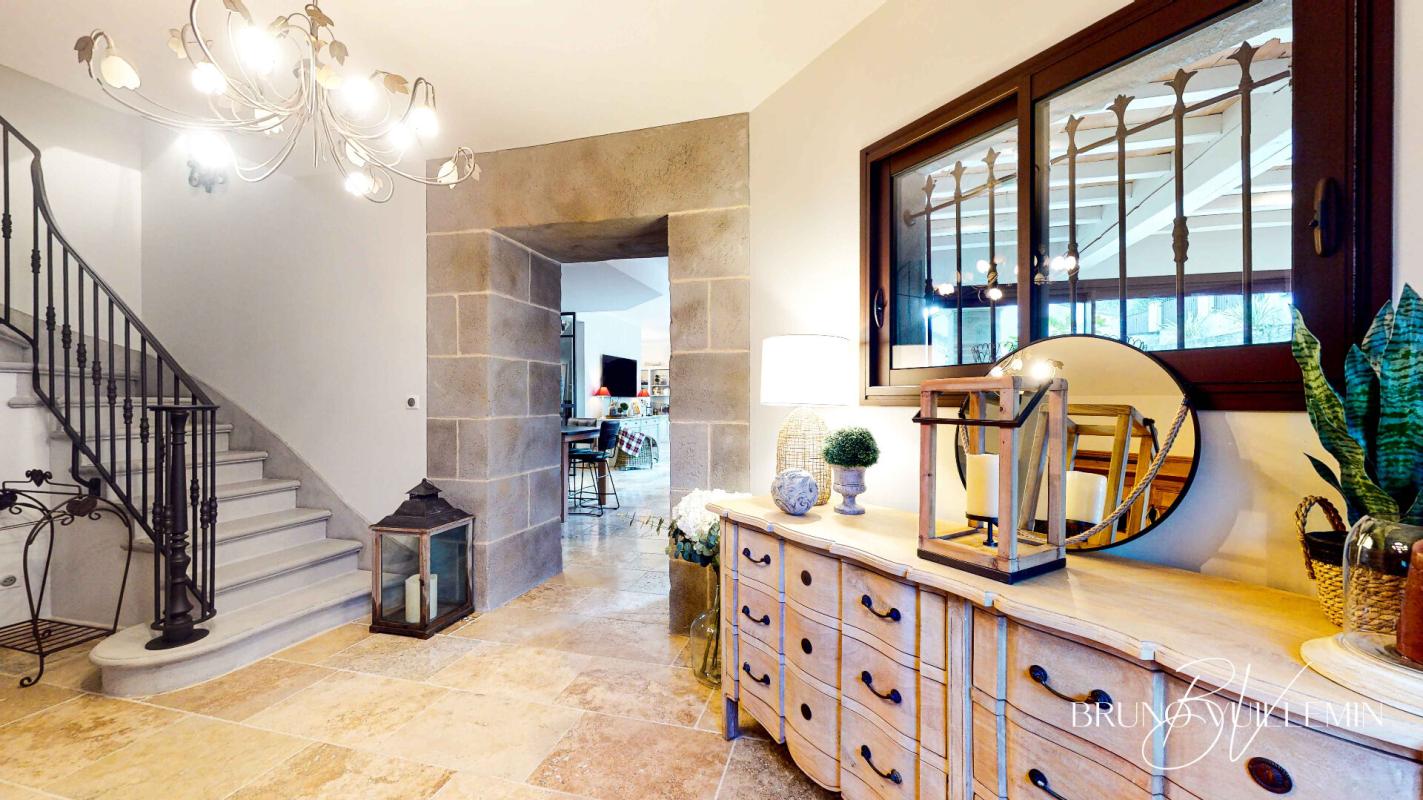 CARCASSONNE DEMEURE DE CHARME - ANCIENNE CAVE VITICOLE, RENOVATION COMPLETE 7