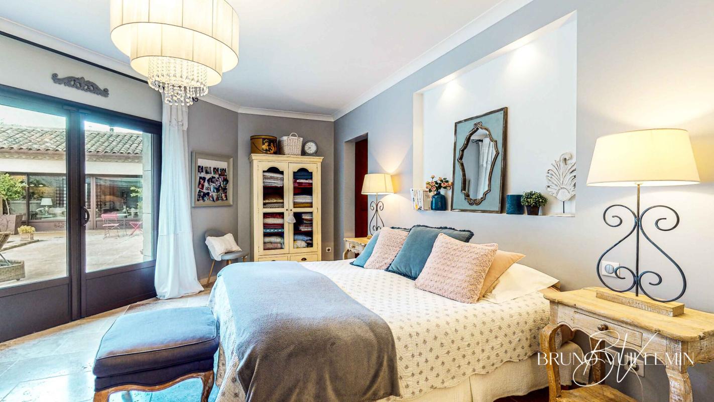 CARCASSONNE DEMEURE DE CHARME - ANCIENNE CAVE VITICOLE, RENOVATION COMPLETE 9