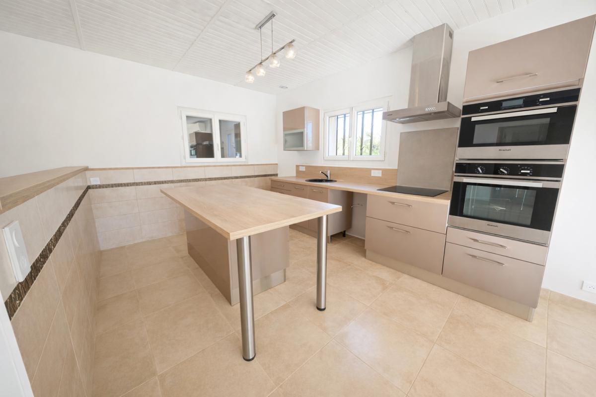 LA MOTTE HAUT DE VILLA- 4 pièces- Grande terrasse- Garage- Jardin 3