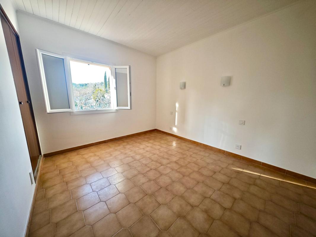 LA MOTTE HAUT DE VILLA- 4 pièces- Grande terrasse- Garage- Jardin 6