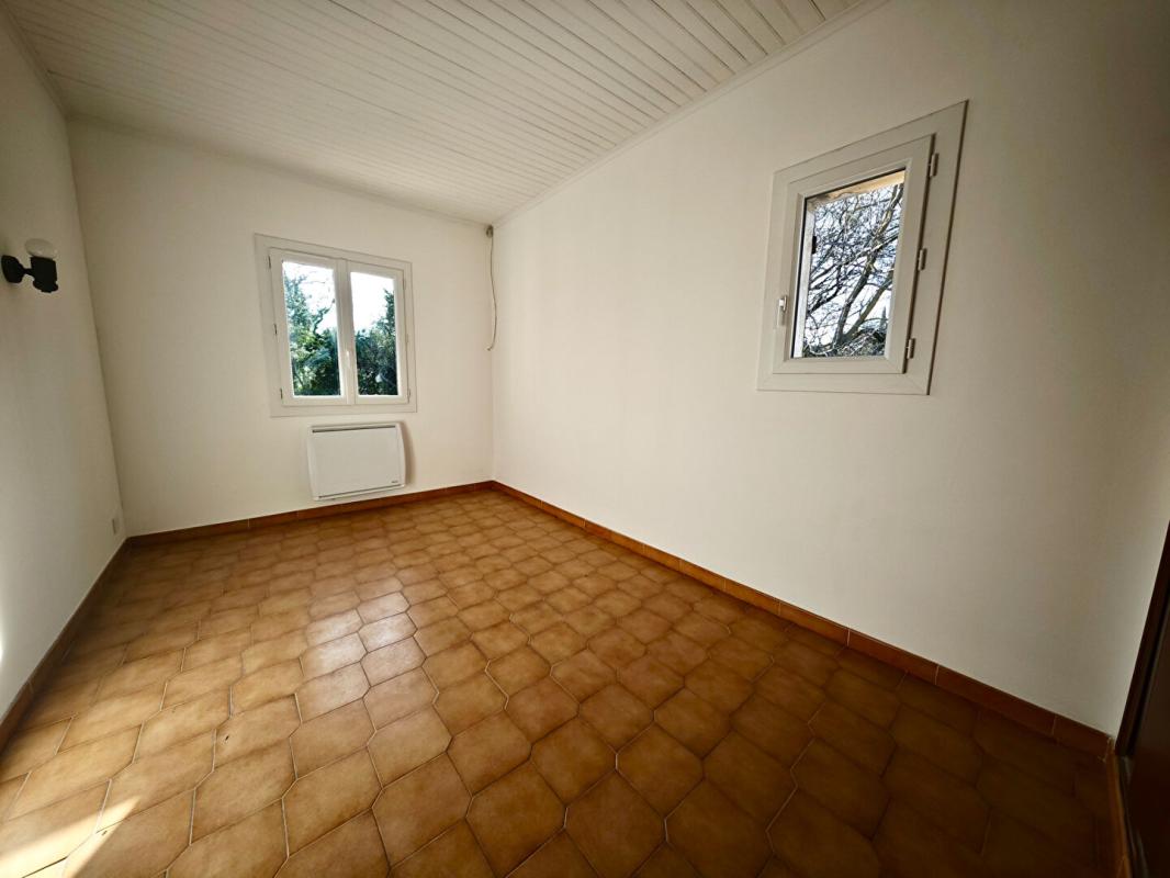 LA MOTTE HAUT DE VILLA- 4 pièces- Grande terrasse- Garage- Jardin 8