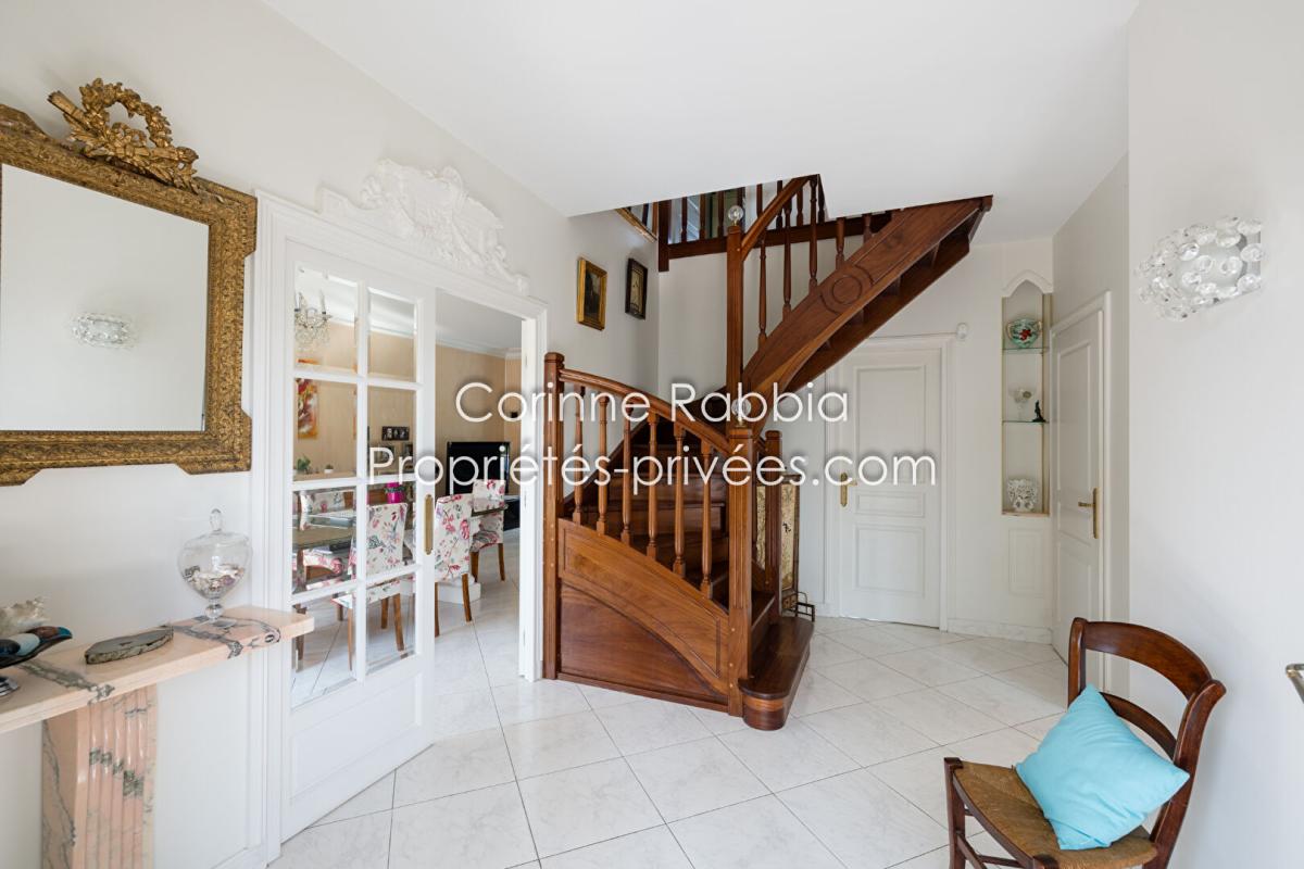 GAGNAC-SUR-GARONNE Maison 190m² avec double garage 42m² 7