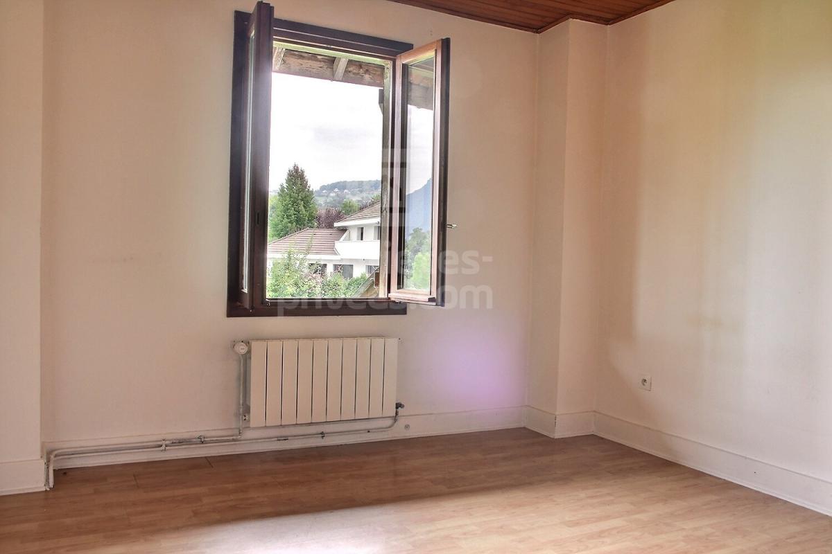 GRESY-SUR-AIX Maison 5