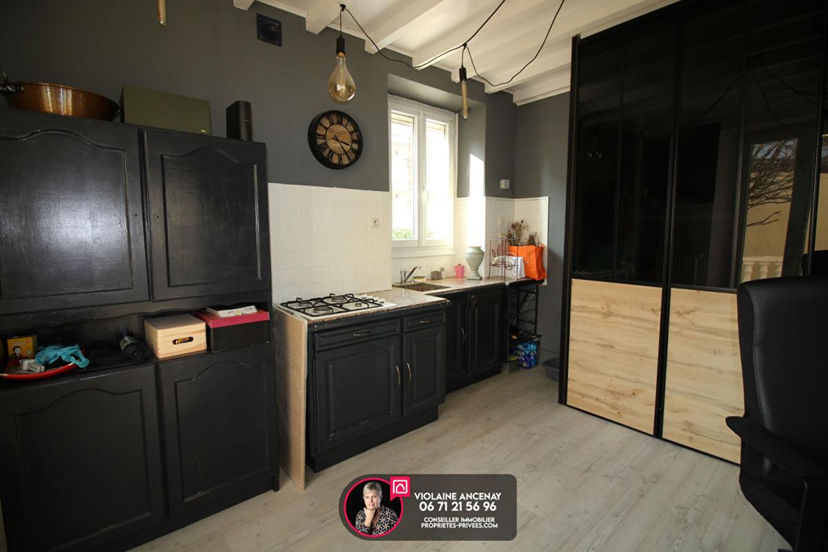 AIX-LES-BAINS Nouvelle opportunité à Aix-les-Bains : grande maison familiale proche centre, espace, calme et vie pratique au quotidien 7