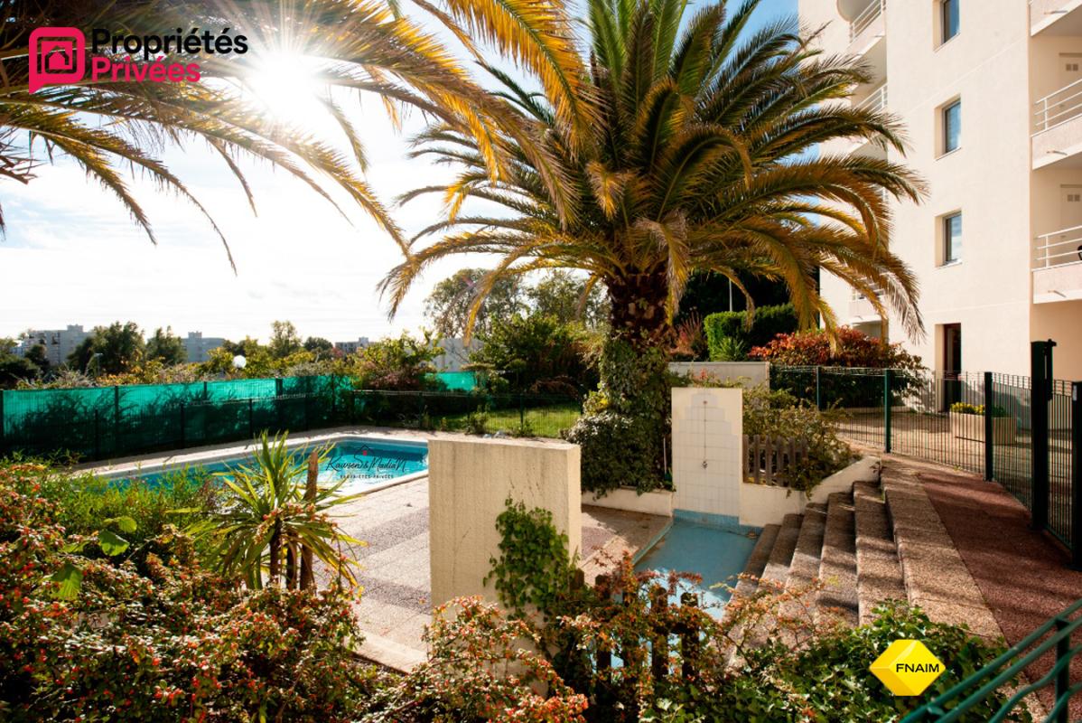 MERIGNAC Studio meublé dans RESIDENCE  avec PISCINE 1