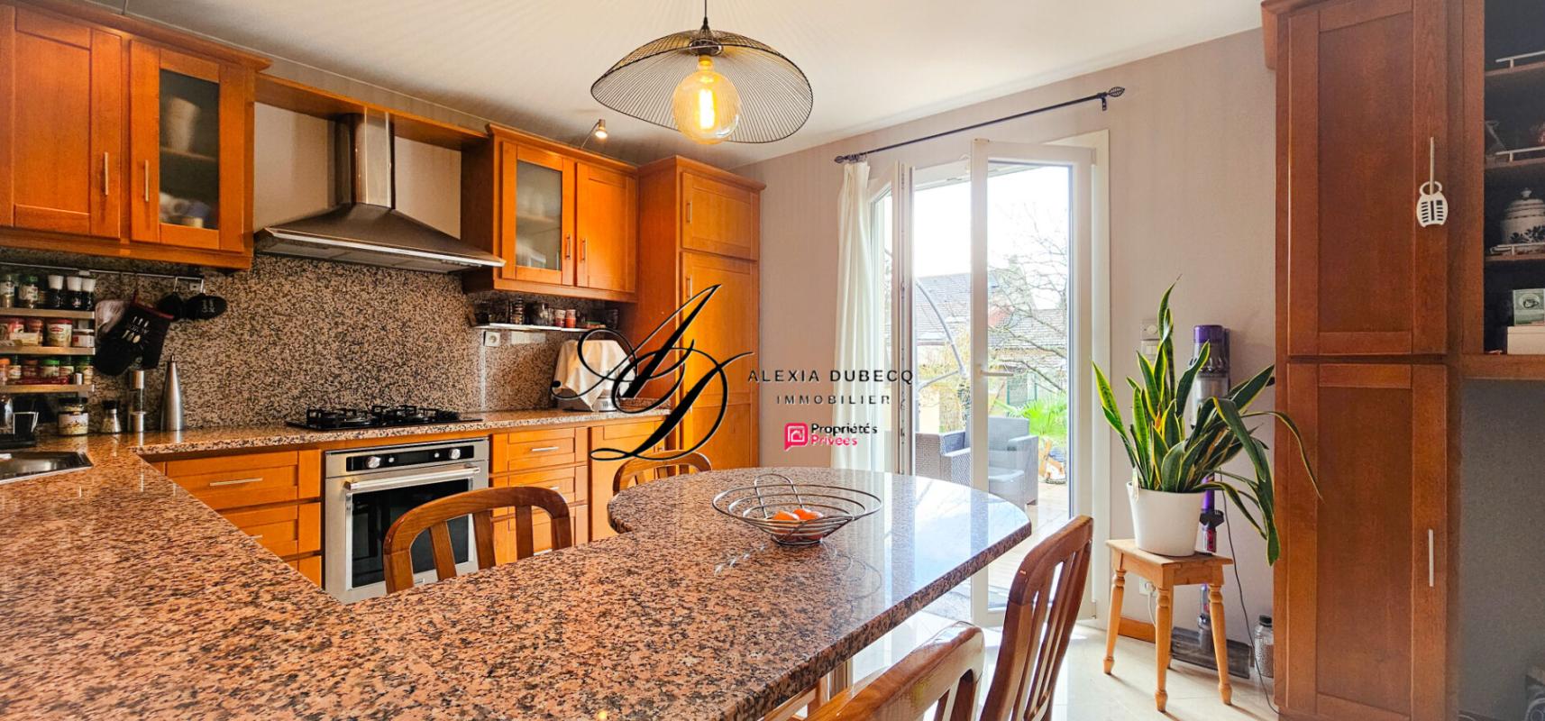 CHELLES Maison de charme Chelles 7 pièces 145 m2 environ 4