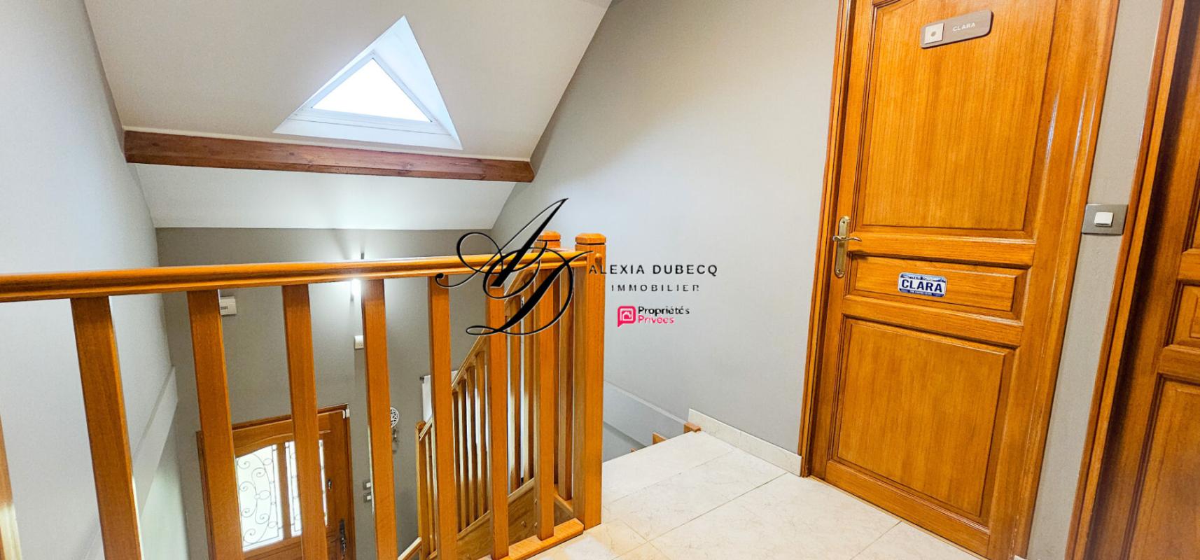 CHELLES Maison de charme Chelles 7 pièces 145 m2 environ 8