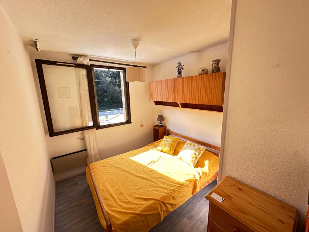 SAINT-GEORGES-DE-DIDONNE Appartement Saint Georges De Didonne 2 pièce(s) 31 m2 100 m plage 10