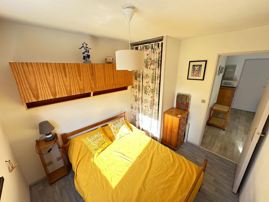 SAINT-GEORGES-DE-DIDONNE Appartement Saint Georges De Didonne 2 pièce(s) 31 m2 100 m plage 11