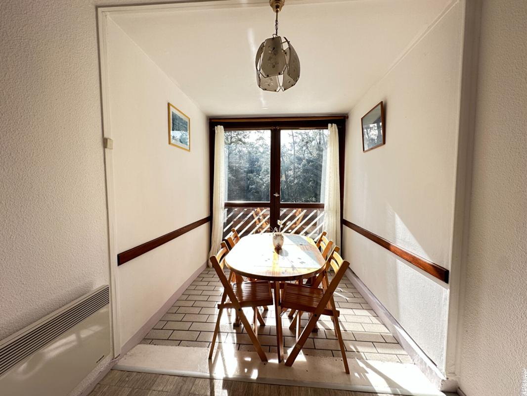 SAINT-GEORGES-DE-DIDONNE Appartement Saint Georges De Didonne 2 pièce(s) 31 m2 100 m plage 7