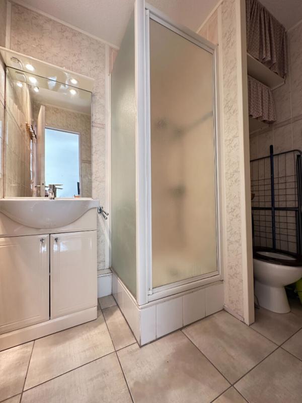 SAINT-GEORGES-DE-DIDONNE Appartement Saint Georges De Didonne 2 pièce(s) 31 m2 100 m plage 9