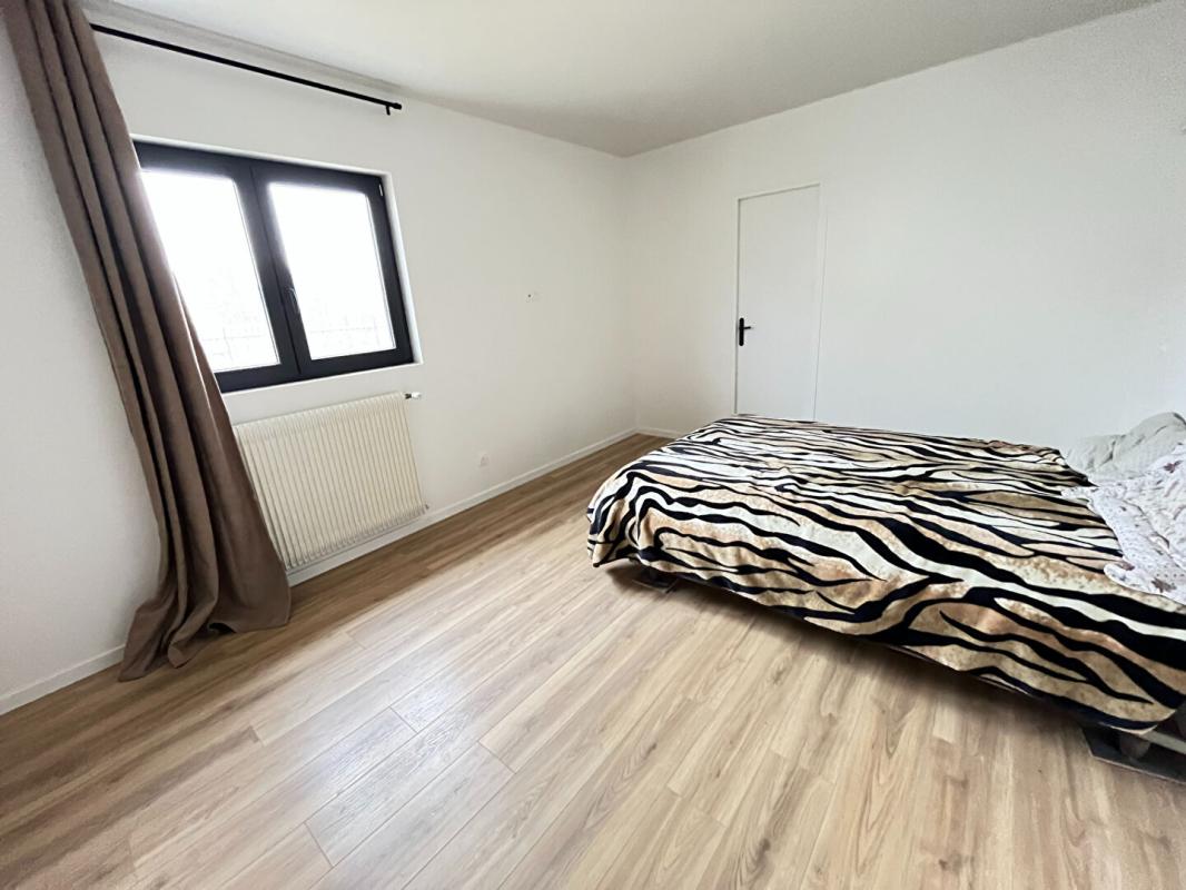 ETREPAGNY Proche Etrepagny Maison NEUVE 2025 3 chambres 108 M2 10