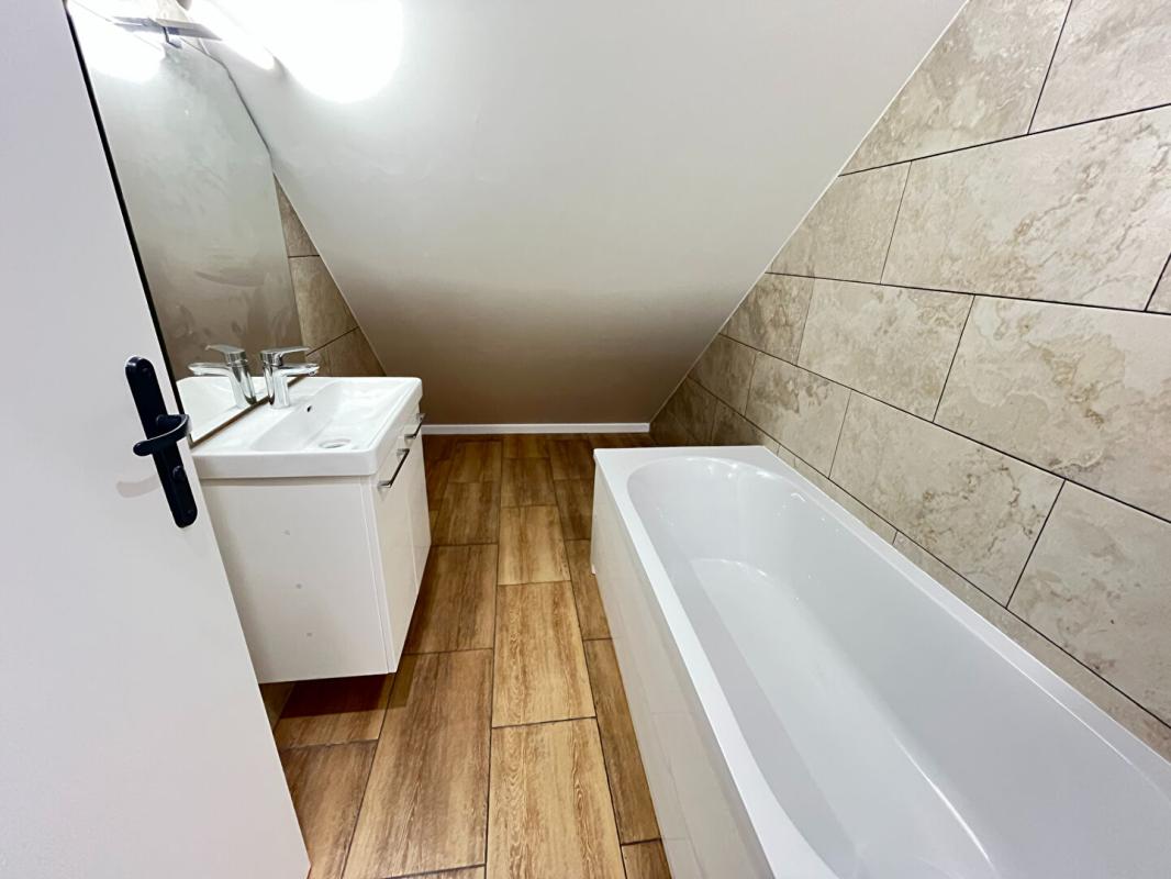 ETREPAGNY Proche Etrepagny Maison NEUVE 2025 3 chambres 108 M2 11