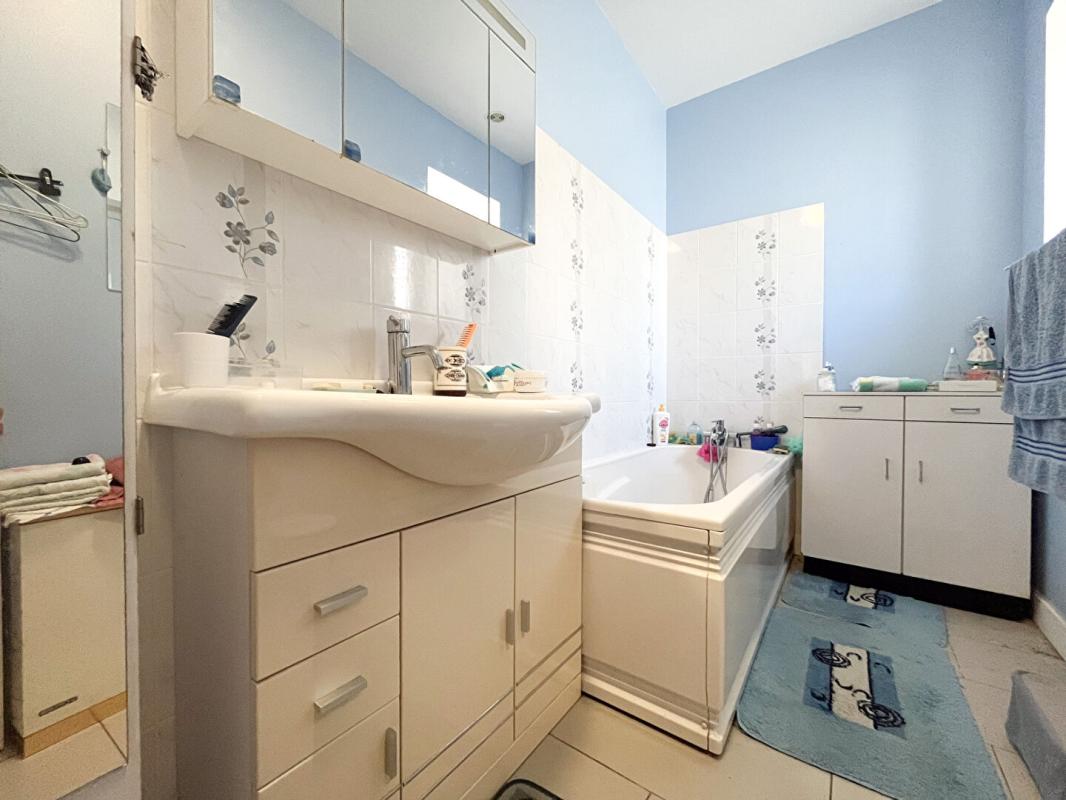 ECUEILLE Maison Ecueille 7 pièce(s) 137 m2 13